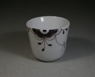 Royal Copenhagen Mega schwarz, Thermotasse 26 cl